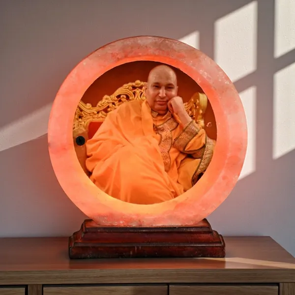 Himalayan_Rock_Salt_Lamp_3D_Guru_Ji_Design_3_4_Kg